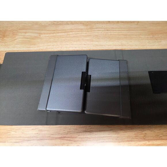 Plugable Foldable Bluetooth Keyboard - Picture 2 of 6